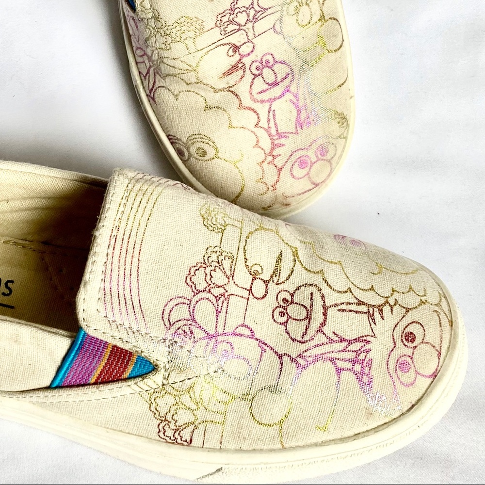 TOMS x Sesame Street Kids Elmo Classics Sneakers